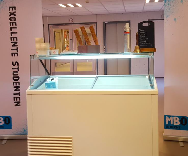 Ijsvitrine